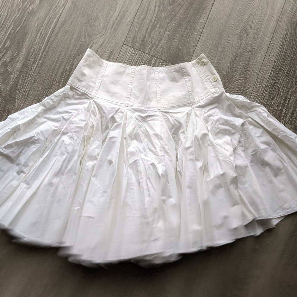 Jordon Casual heavy full Pleated mini skirt white cotton